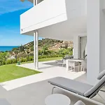 Hillside Flat With Pool By Costarentals - Ref M49 Διαμέρισμα *