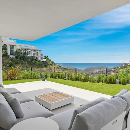 Hillside Flat With Pool By Costarentals - Ref M49 Apartamento Marbella