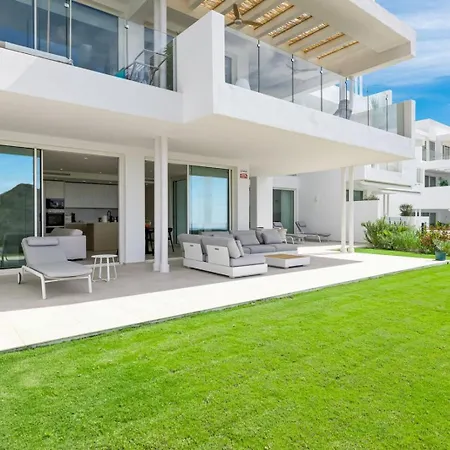 Hillside Flat With Pool By Costarentals - Ref M49 Διαμέρισμα